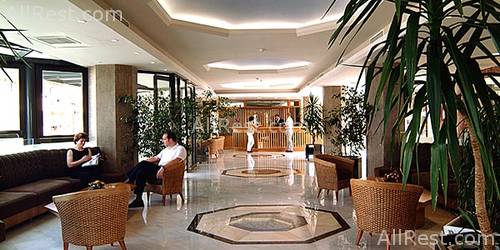 Pearl Beach Hotel 4